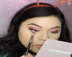 Catalina enjoys creating makeup tutorial videos for her fans and likes to outcast her beauty skills.